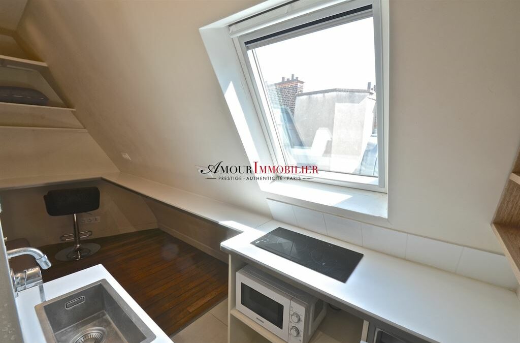 Appartement .  chambres . 10 m²