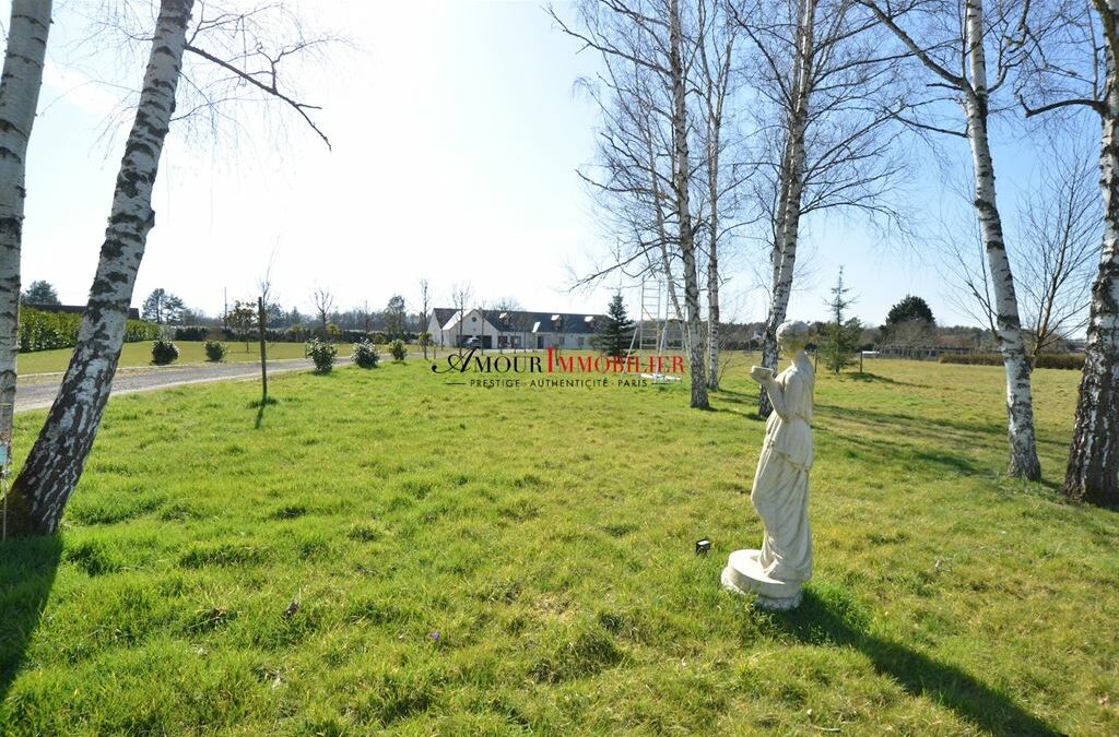 Maison . 5 chambres . 373 m²