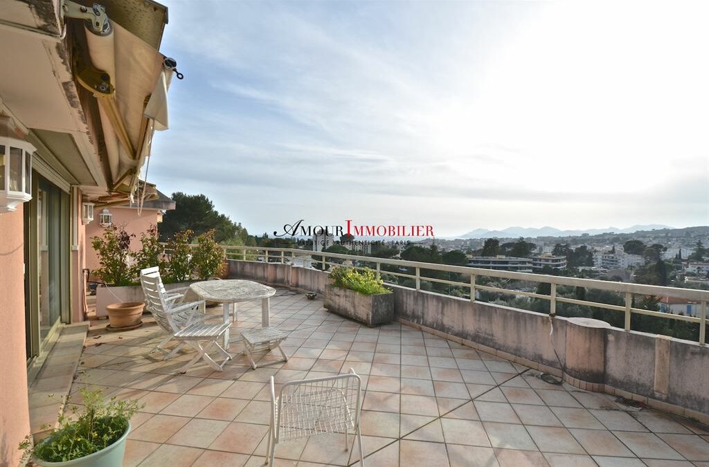 Appartement . 3 chambres . 156 m²